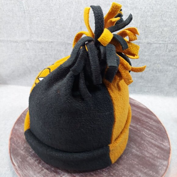 Scooby-Doo Kids Fleece Hat With Knot Tassels Black & Gold Cartoon Design - Picture 6 of 11